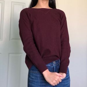 American Eagle: Burgundy Thin Sweater Top